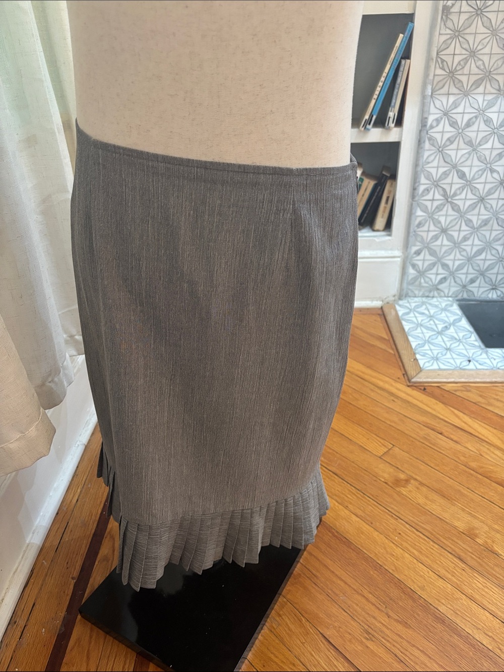 Gray Pleated Hem Midi Skirt